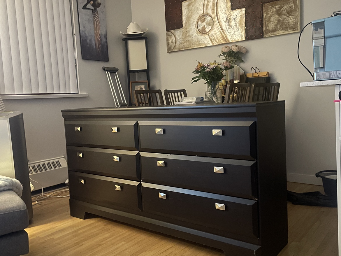Black Dresser with 6 Drawers - photo 2