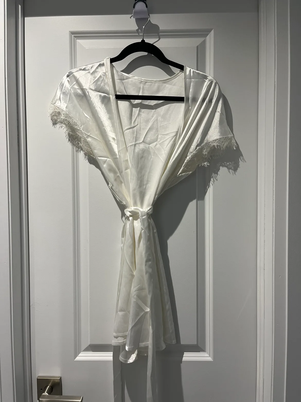 White Satin Robe with Belt image indicator(2)