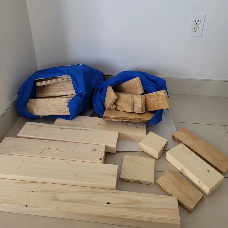 Assorted Wood #freecycle thumbnail
