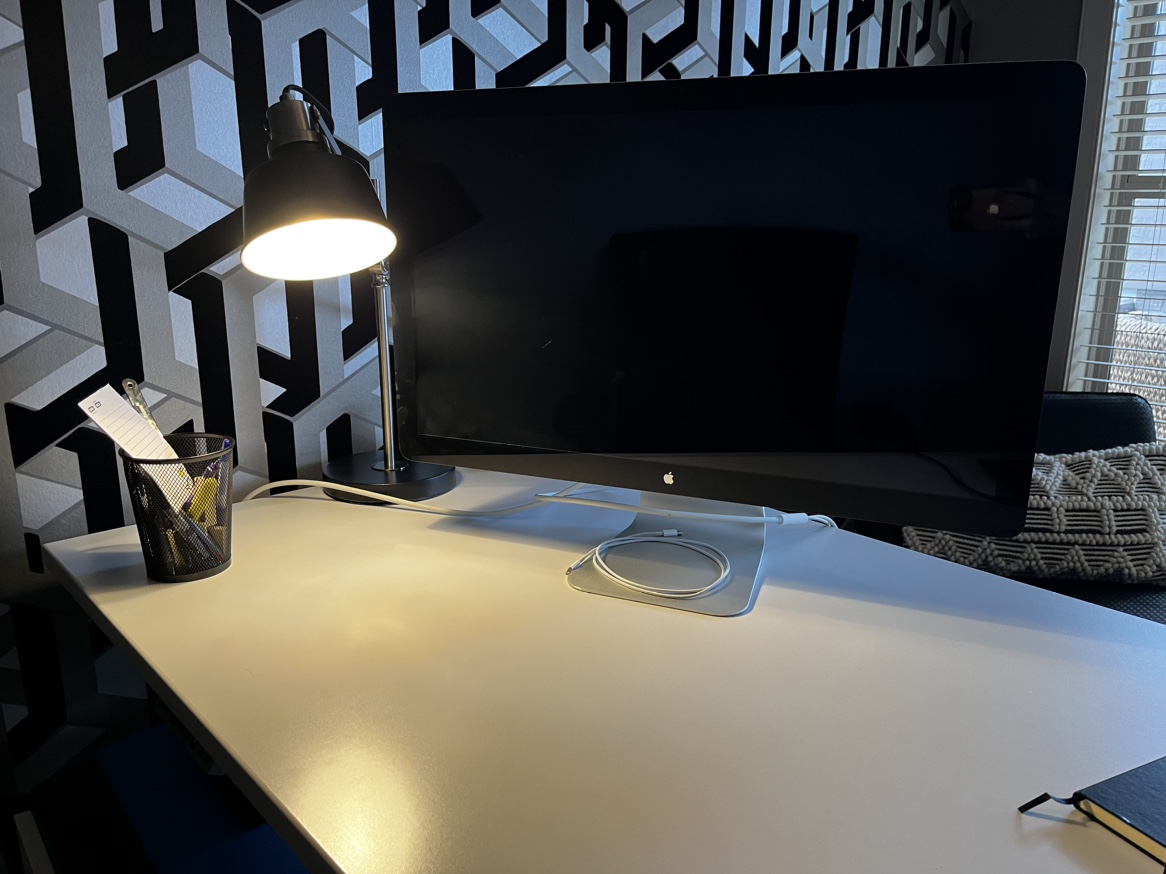 Apple iMac 27" Computer Monitor
