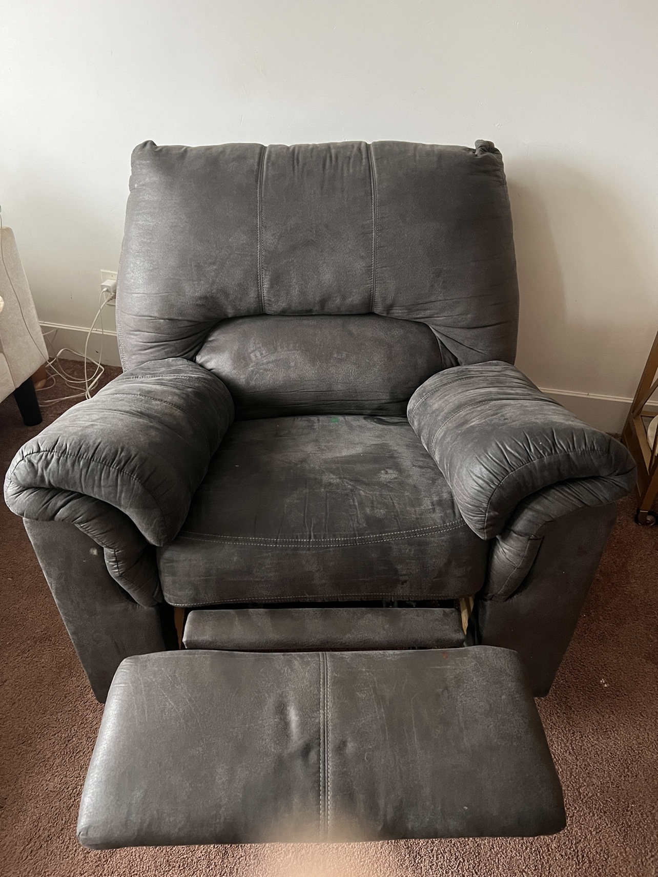 Recliner Chair - photo 2