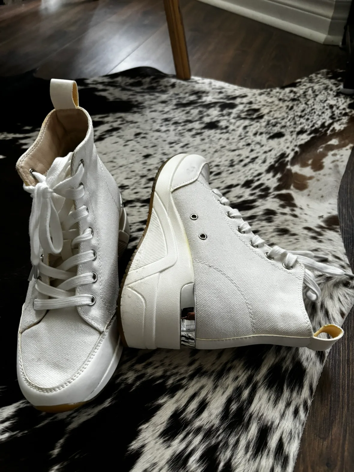 White High Top Wedge Sneakers 6.5 image indicator(2)