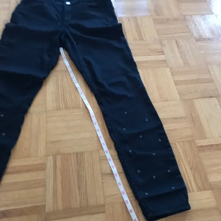Reitmans Black Insider Jeans - Size 29 image indicator(4)