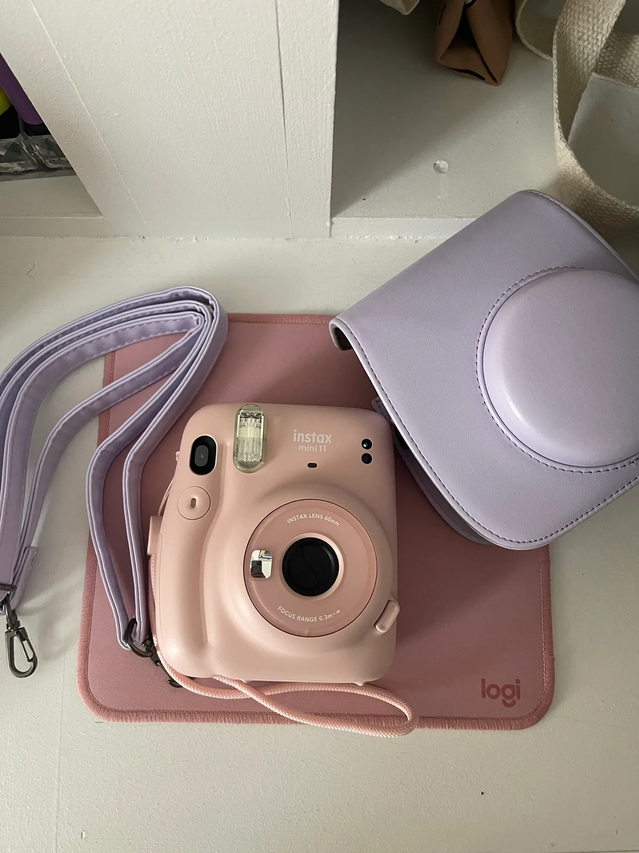 Fujifilm Instax Mini 11 Camera thumbnail