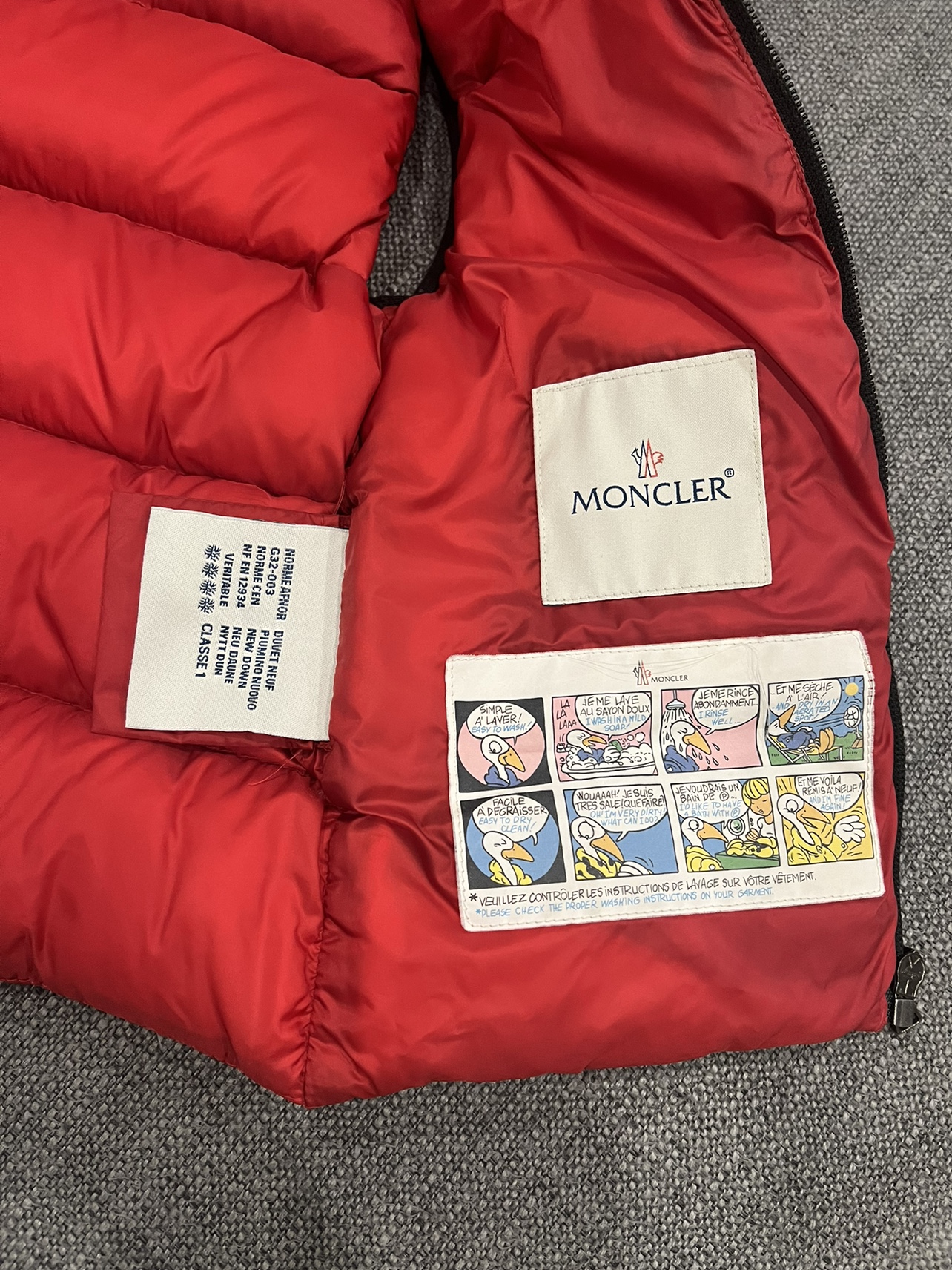 Moncler Kids Red Vest - photo 5