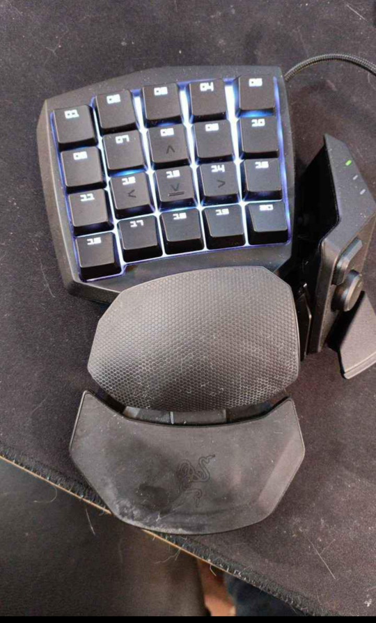 Razer Orbweaver Chroma Stealth Gaming Keyboard - photo 2
