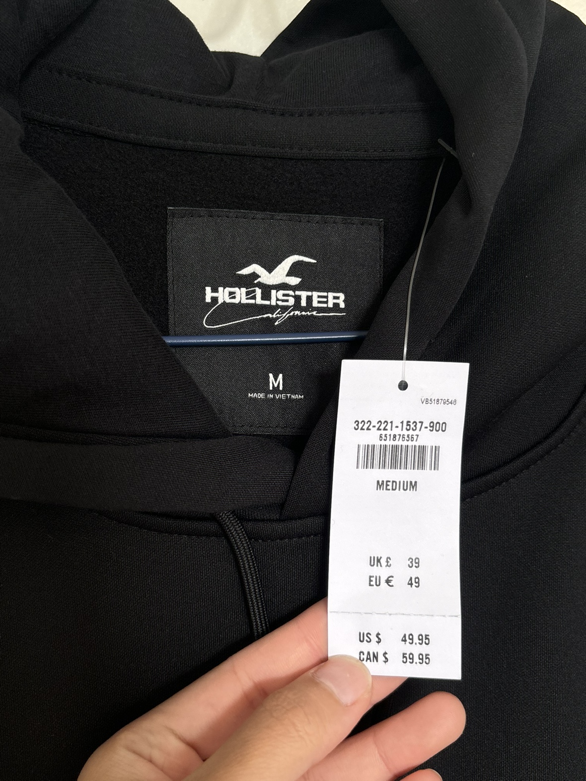 BRAND NEW WITH TAG Hollister Black Hoodie - photo 2