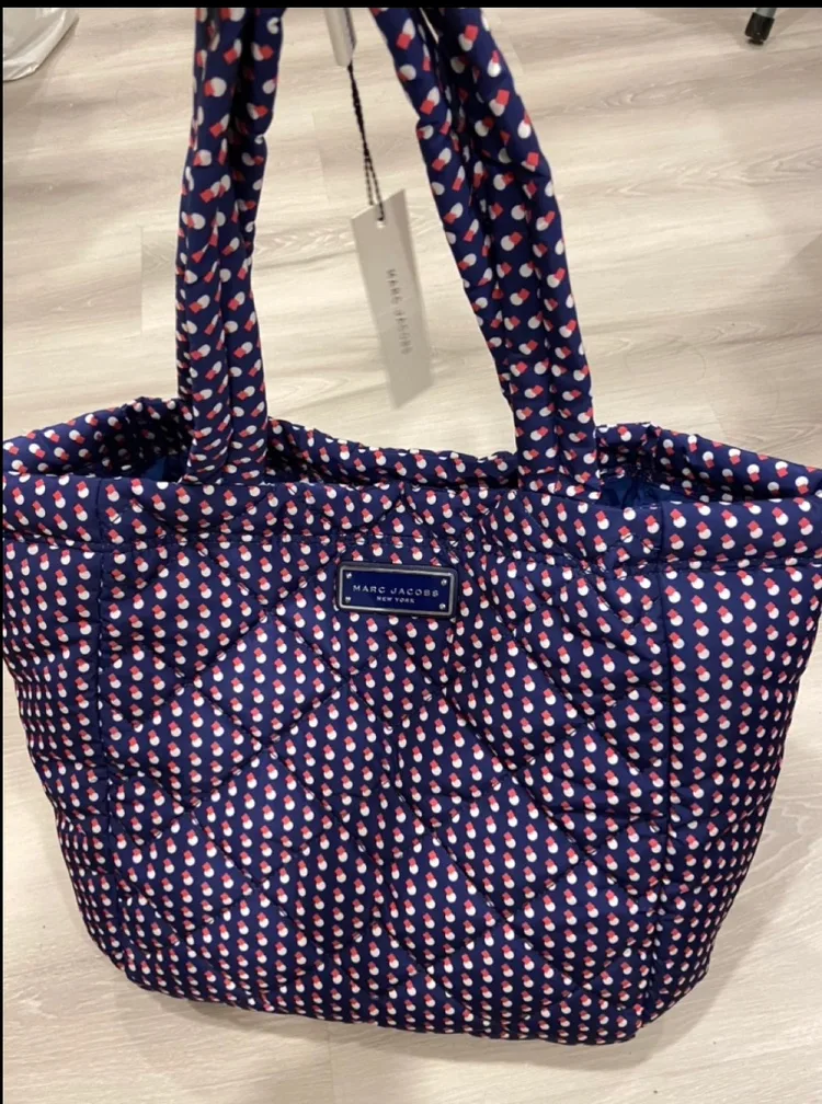 Brand new Marc Jacobs Tote Bag image indicator(4)