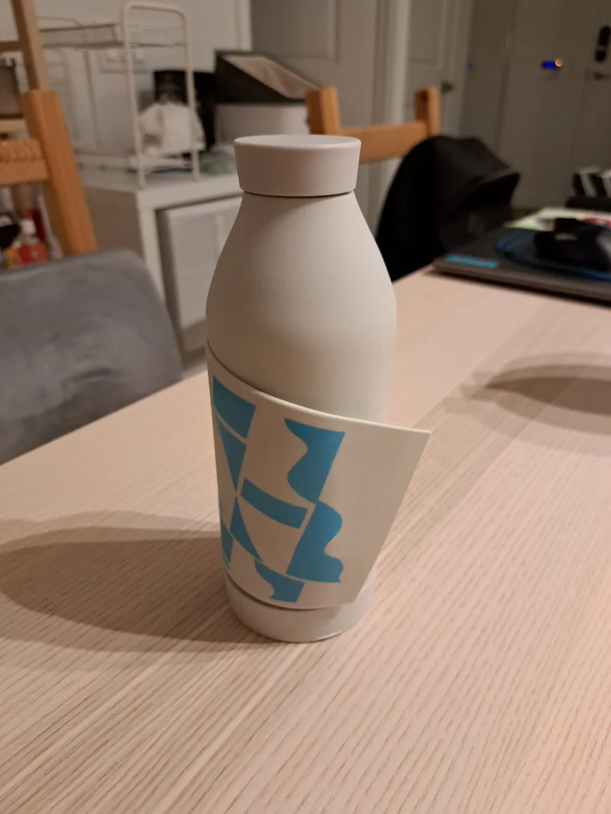 White Water Bottle for Free thumbnail