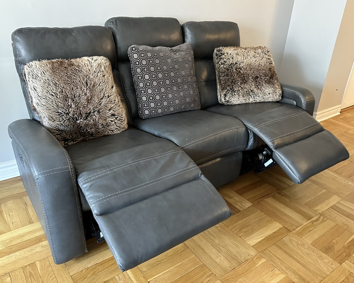 Gray Leather 78'' Power Reclining Sofa - photo 3