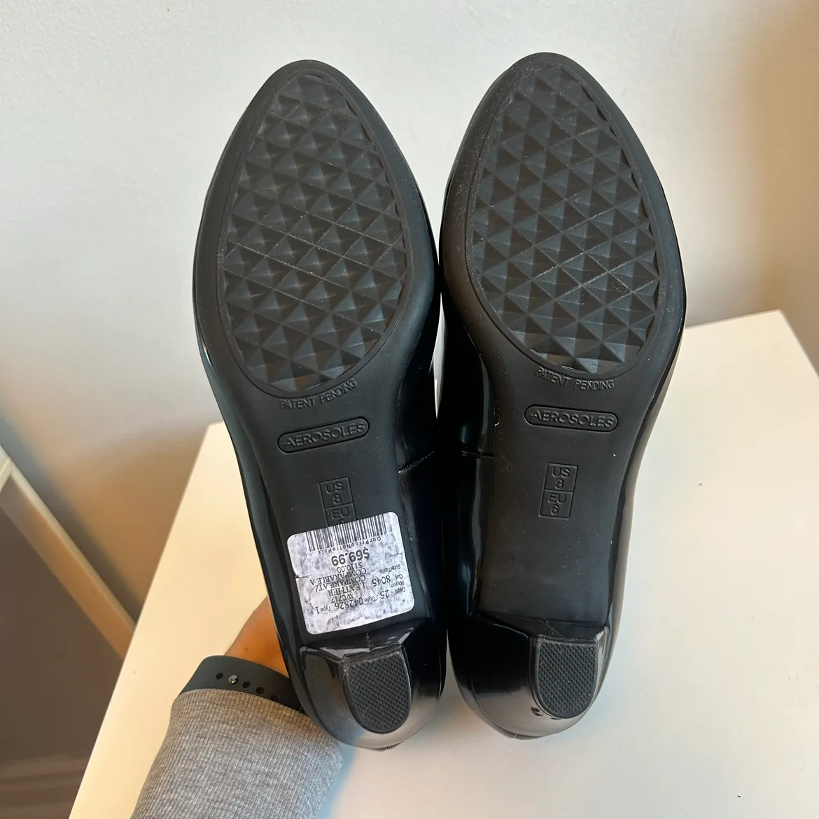 Aerosoles Black Patent Heeled Pumps 8 image indicator(5)