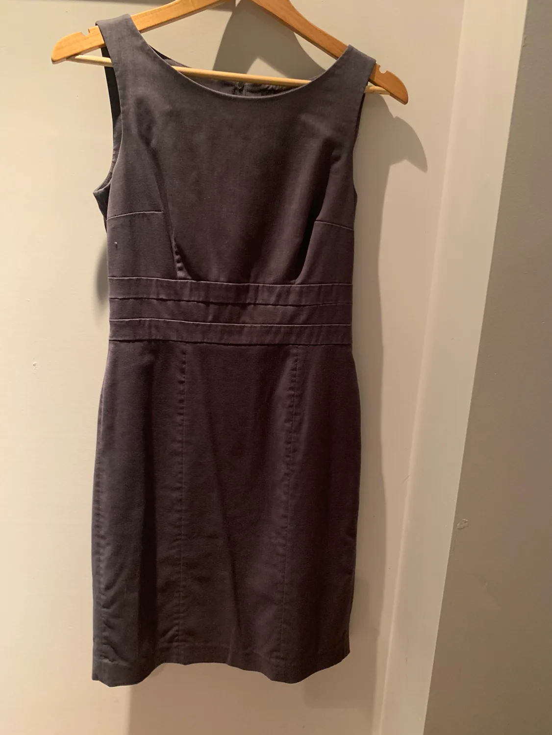 Grey Sleeveless Dress thumbnail