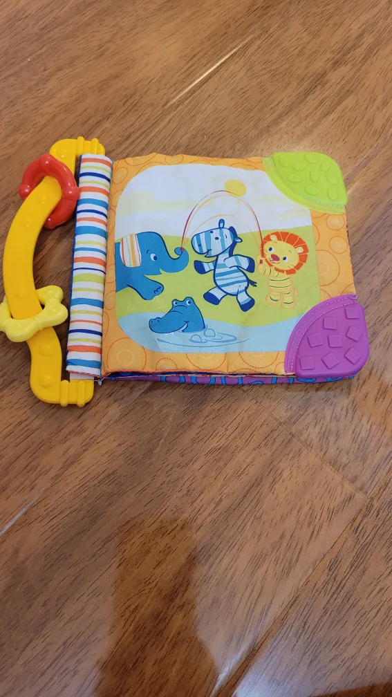 Wheeled Turtle with String & Baby Sensory Book 🧡 image indicator(2)