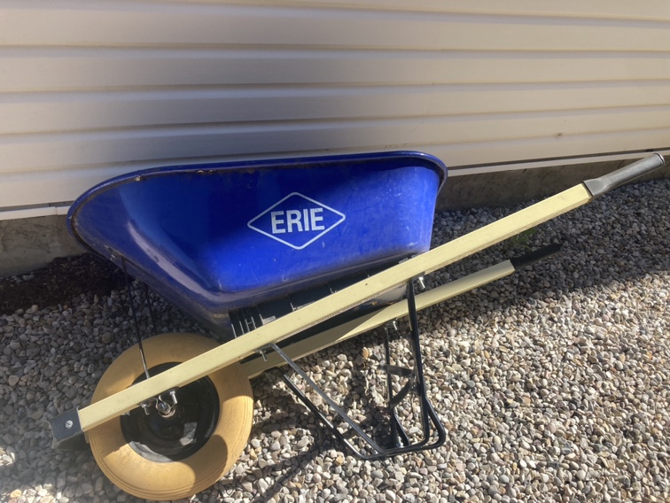 Erie Wheelbarrow
