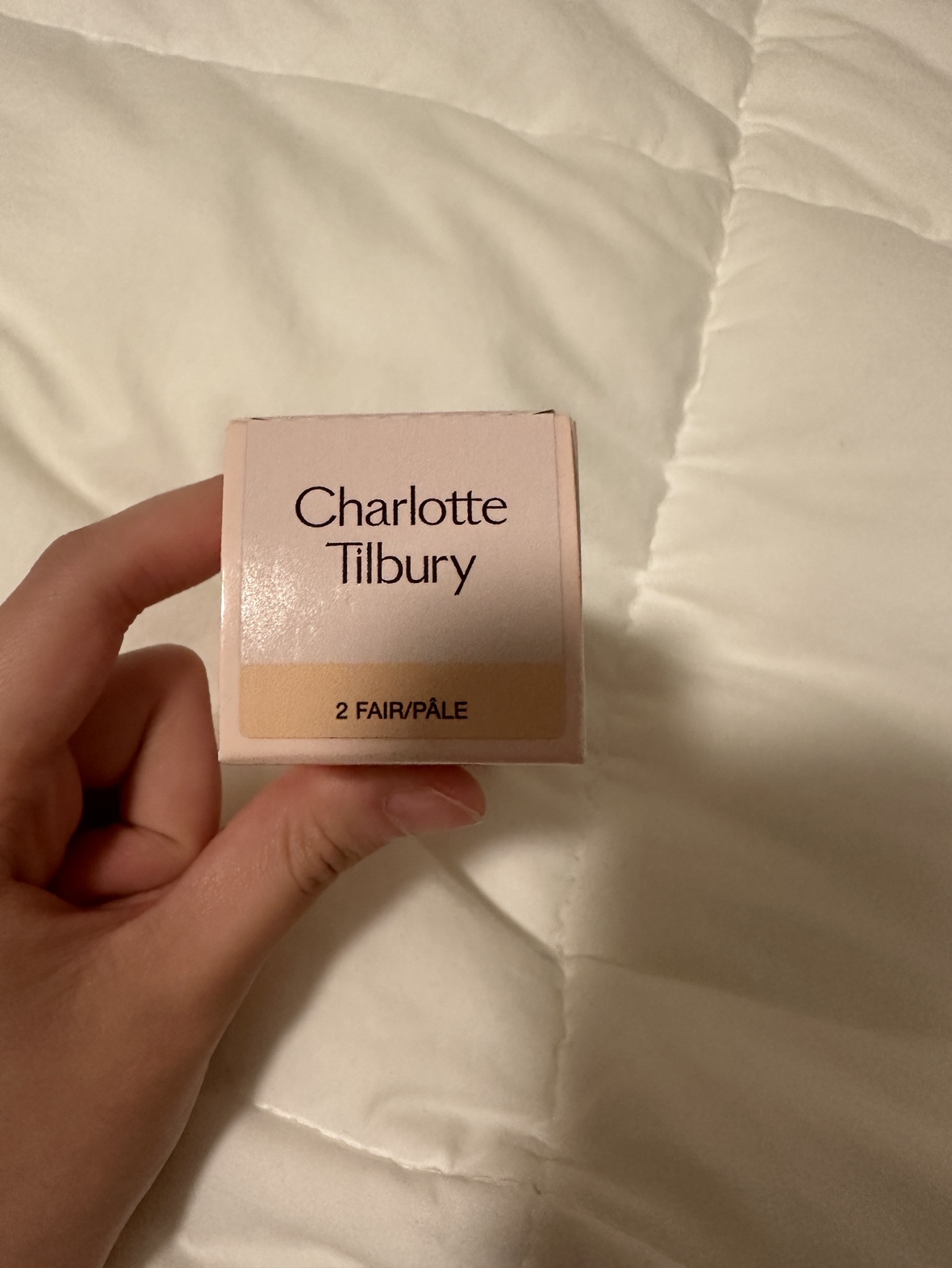 Charlotte Tilbury Hollywood Flawless Filter - photo 2