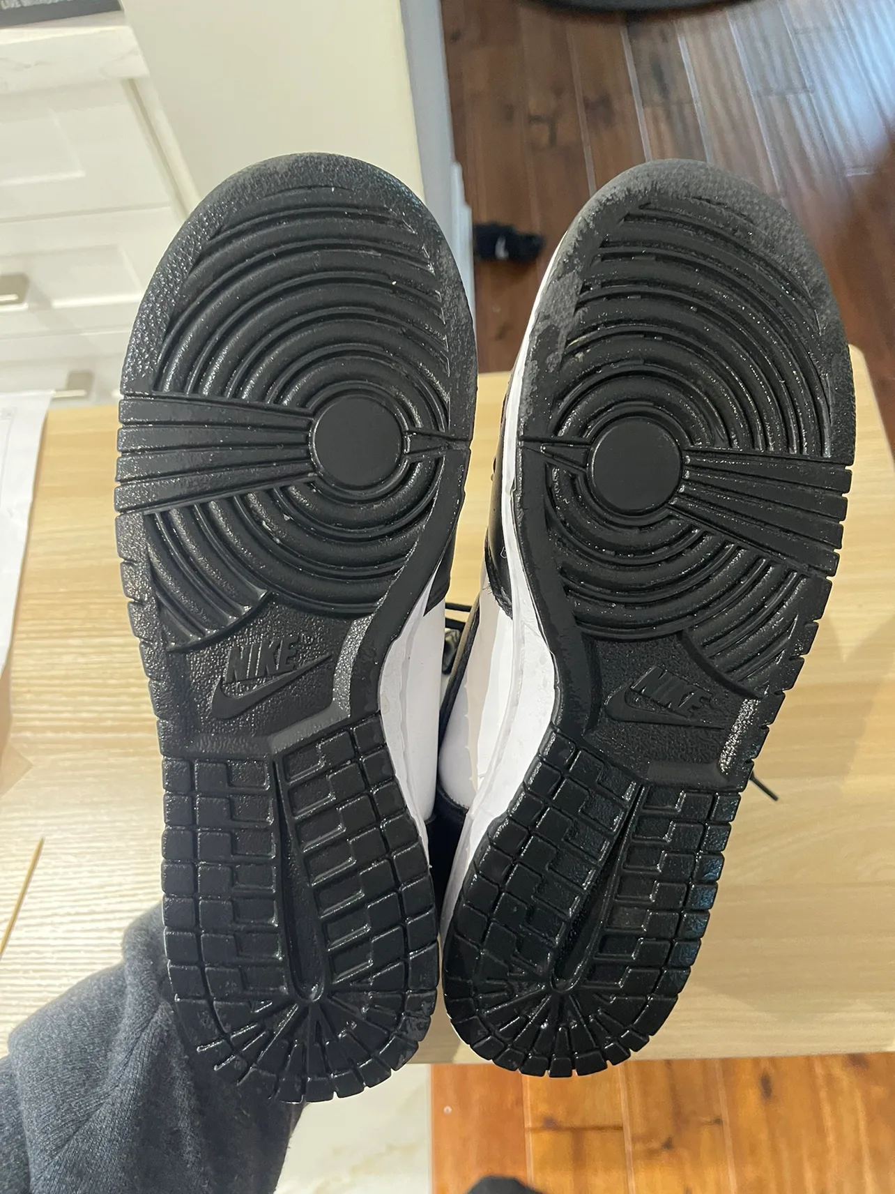 Nike Dunk High Panda - Size 8 men’s/10 woman’s image indicator(5)