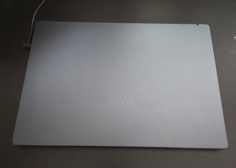 14 inch MSI Laptop i3 8GB RAM - photo 2