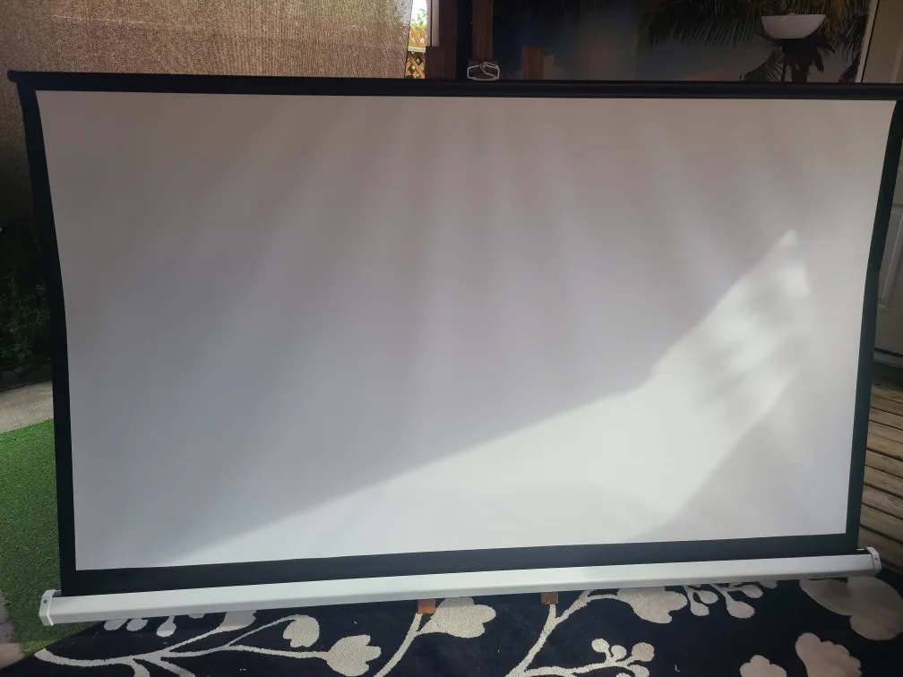 🇨🇦 100 inch Projector Media presentation screen thumbnail
