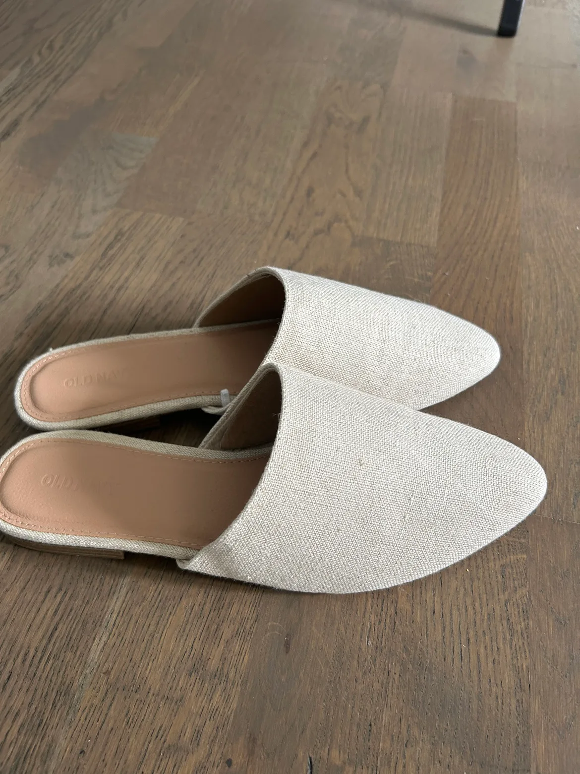 Mules Size 9 thumbnail