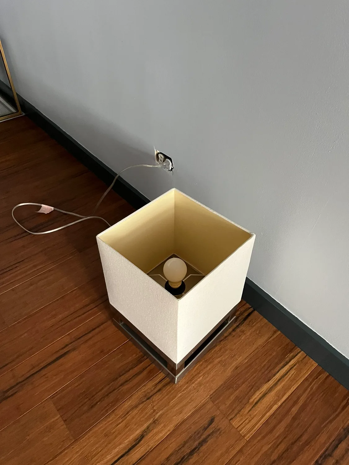 Crate & Barrel Lamp Desk Table Nightstand image indicator(4)