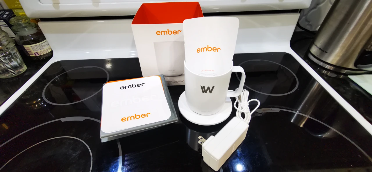 Ember Temperature Control Mug new in box - photo 2