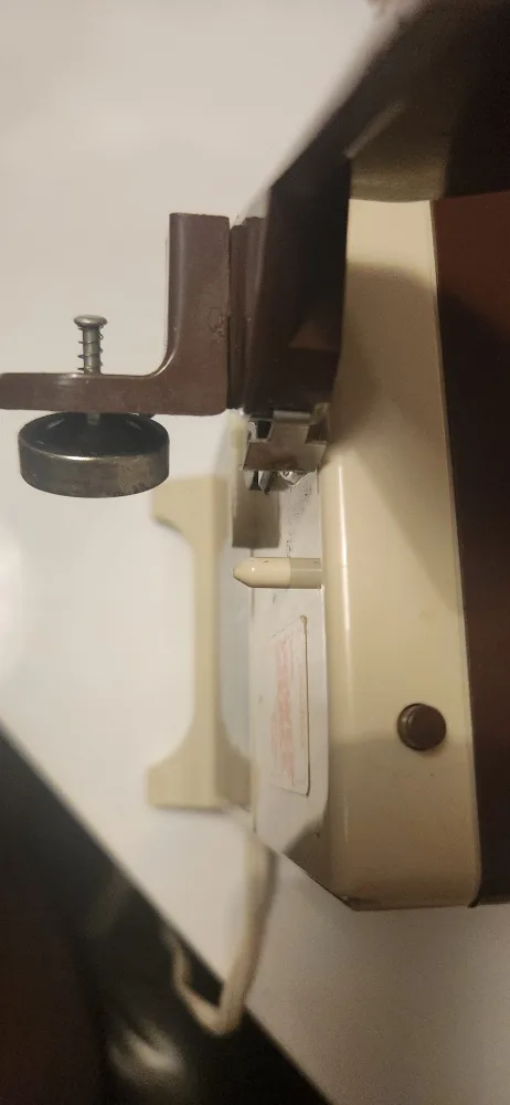 Sunbeam Power Pierce Electric Can Opener image indicator(5)