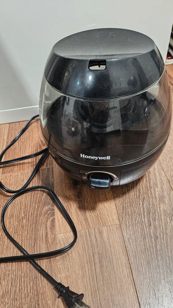 Honeywell Humidifier thumbnail