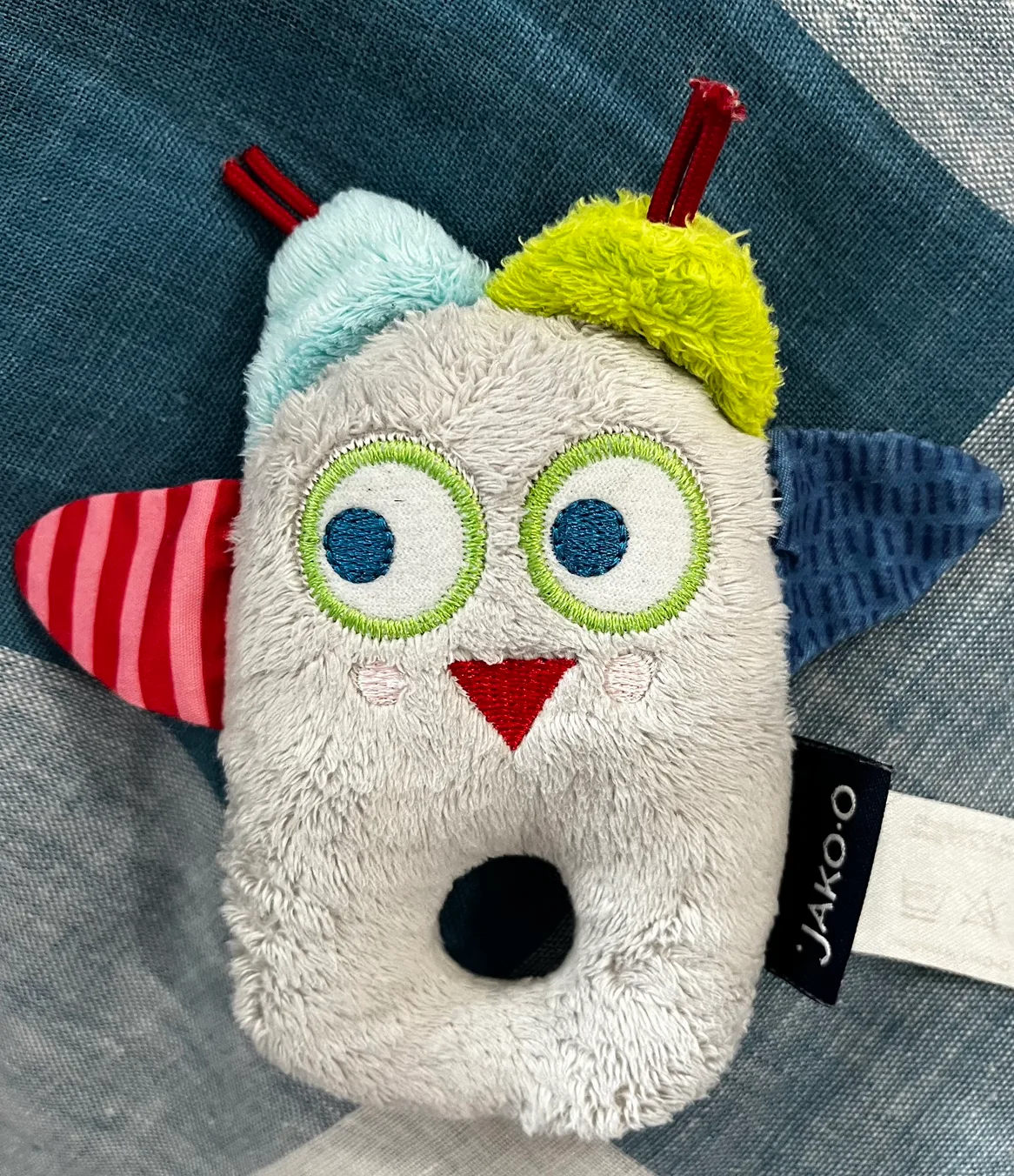Jako-O Plush Owl Rattle thumbnail