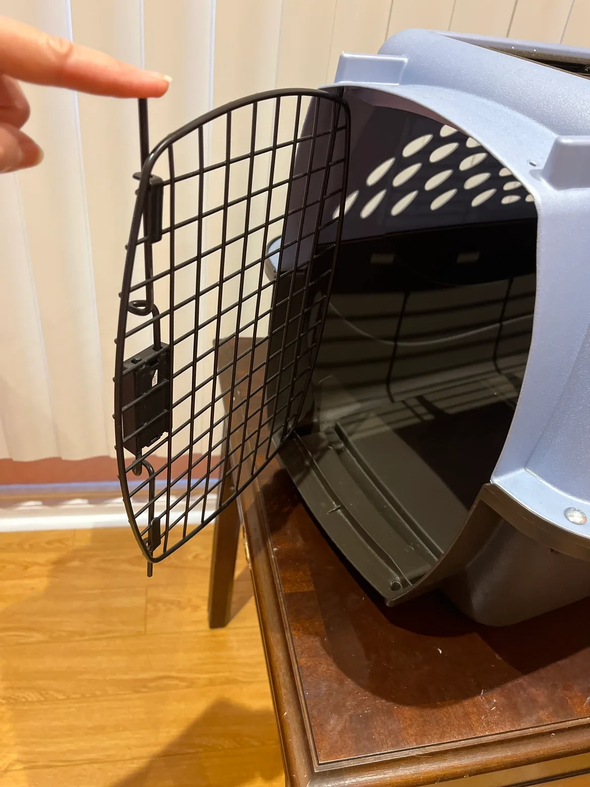 Pet carrier image indicator(5)