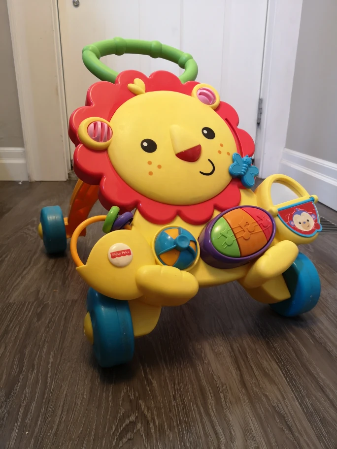 Fisher-Price Lion Walker #FREECYCLE