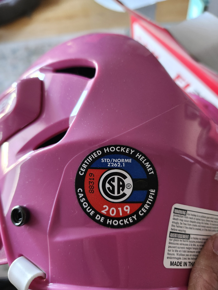 Pink Hockey Helmet CCm - photo 4