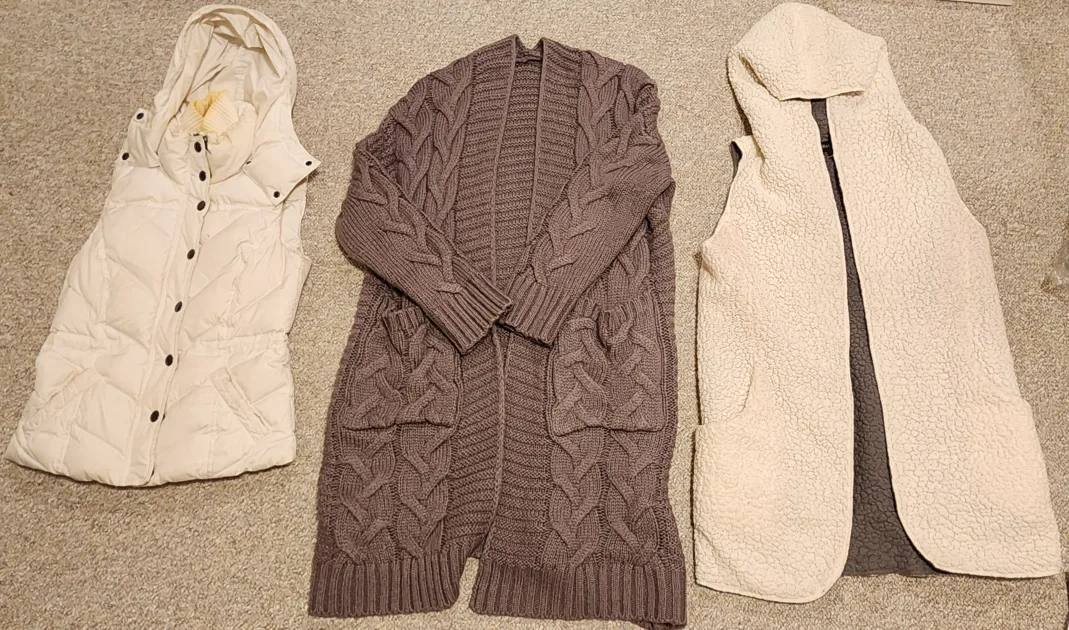 #Freecycle Women's Cardigan & Vests | XS-S | FAIR CONDITION thumbnail