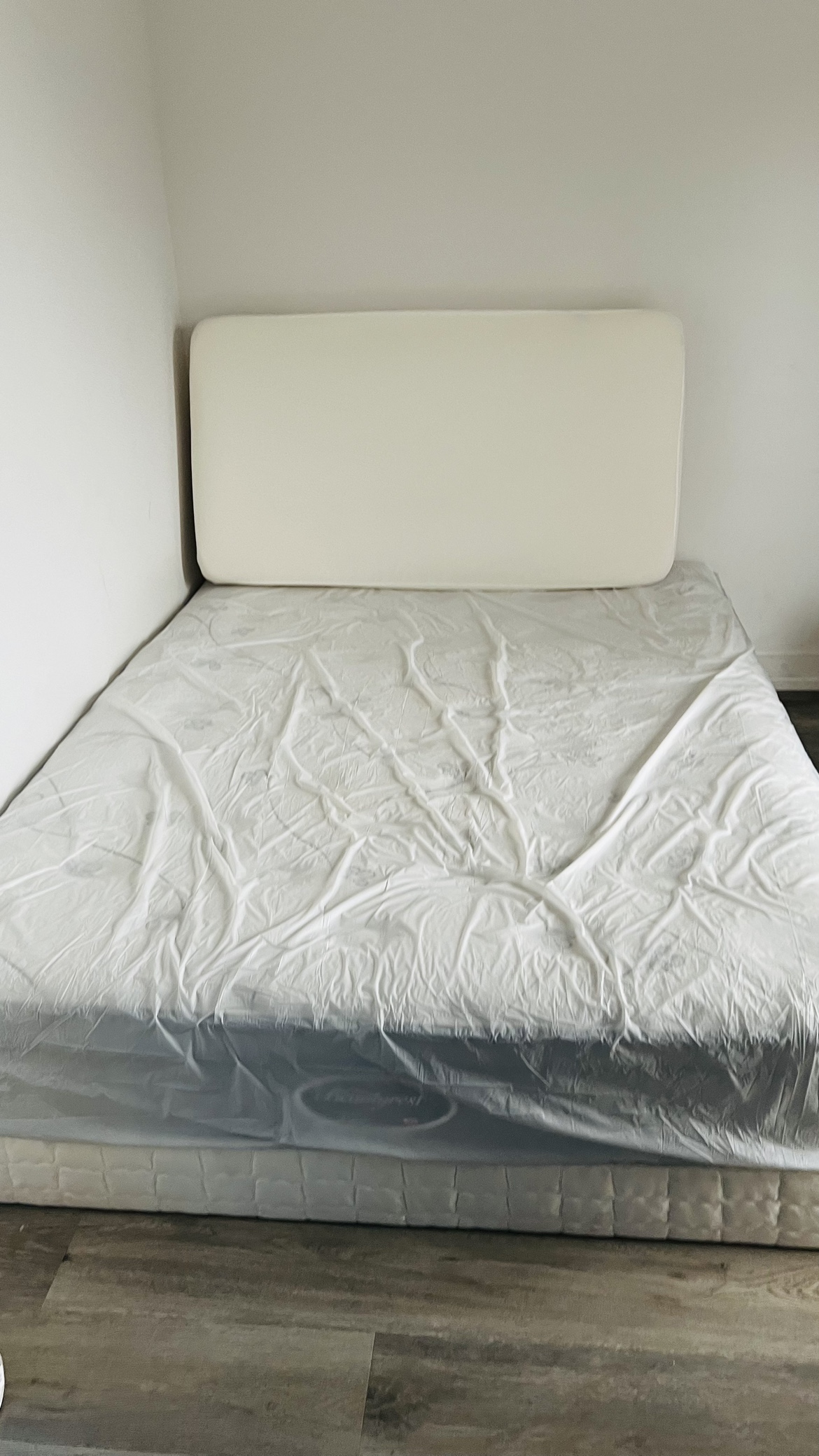 Queen Mattress and box spring