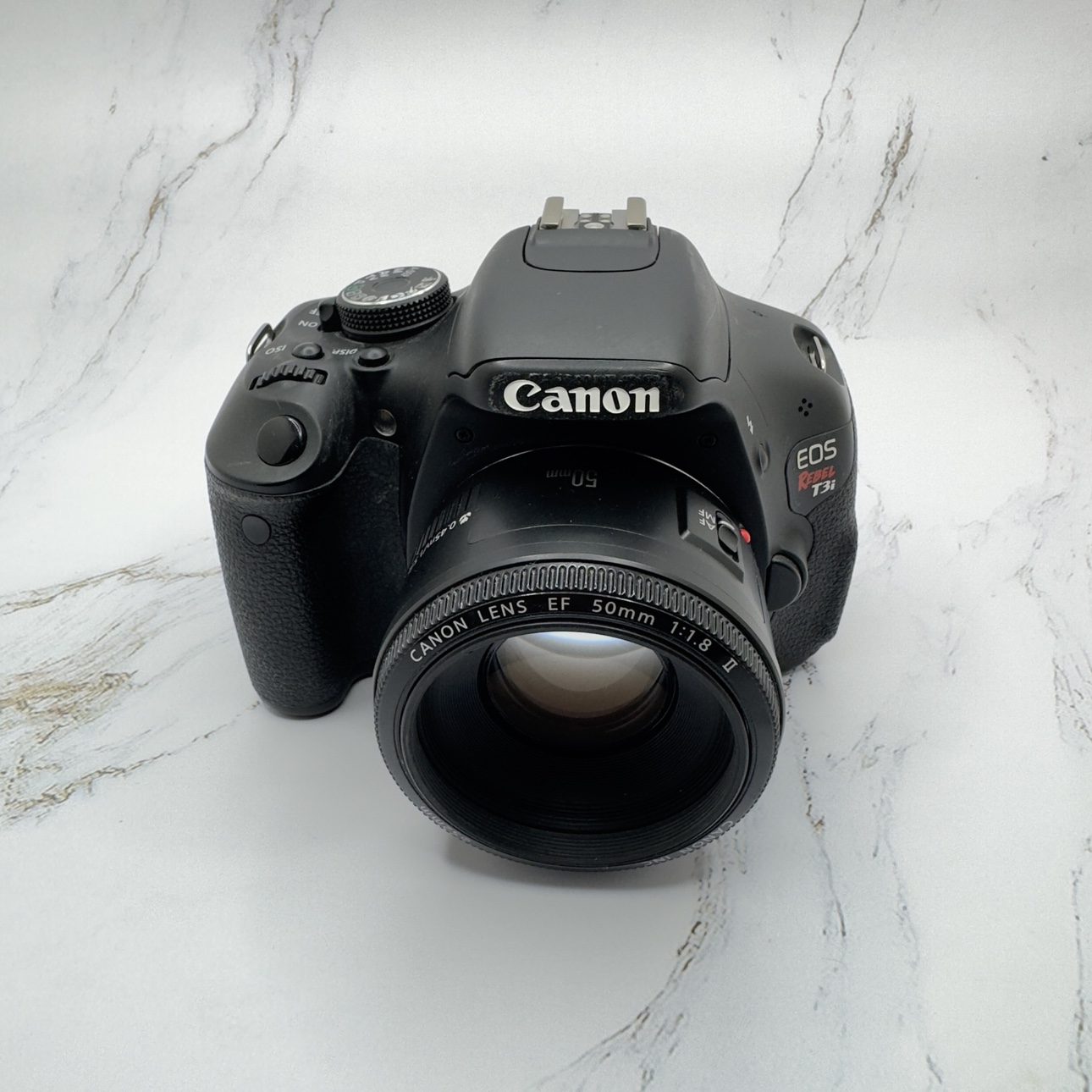 Canon Rebel T3i with 50mm Prime Lens, Two Batteries, 8 gb card, - photo 4