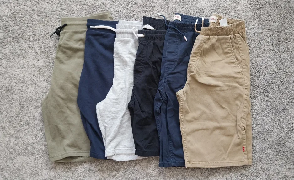 Levi's & H&M shorts thumbnail