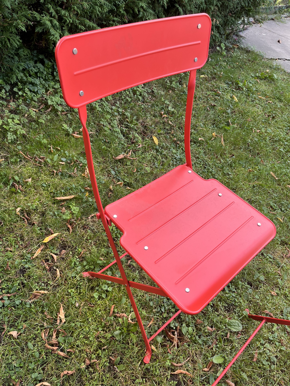 Red Metal Patio Set - photo 2
