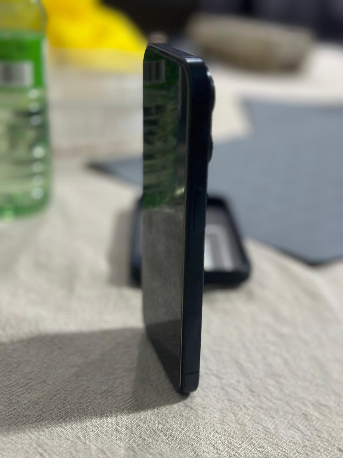 iPhone 15 pro 256 GB - photo 4