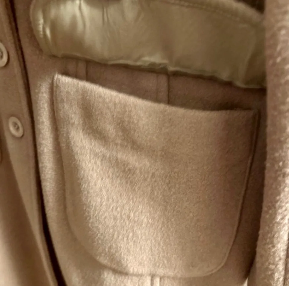 Vintage Camel Peacoat Size Medium image indicator(5)