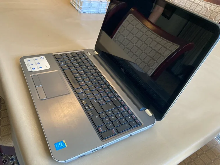 Dell Inspiron 15R Laptop image indicator(2)