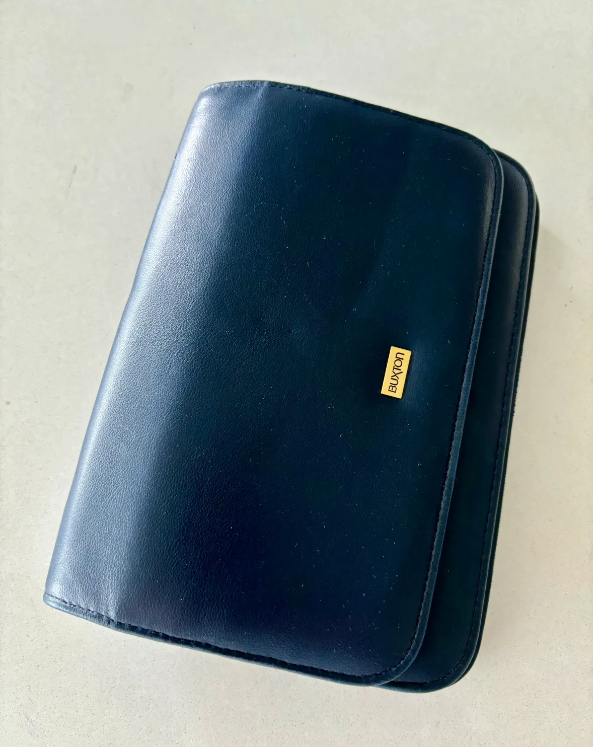 Buxton Leather crossbody purse 🆕 image indicator(5)