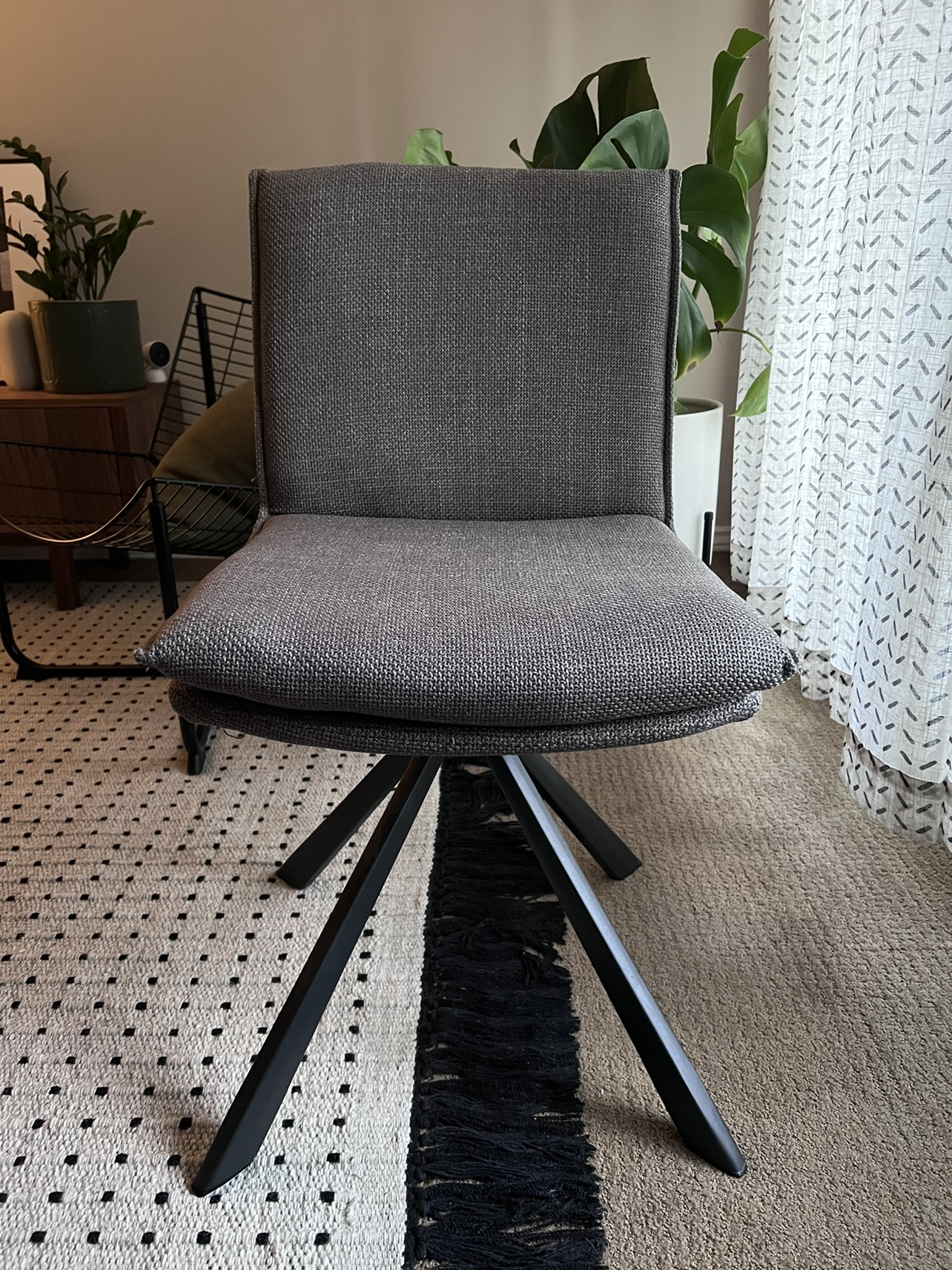 Set of 4 Parsons Style Dining Chairs - photo 4