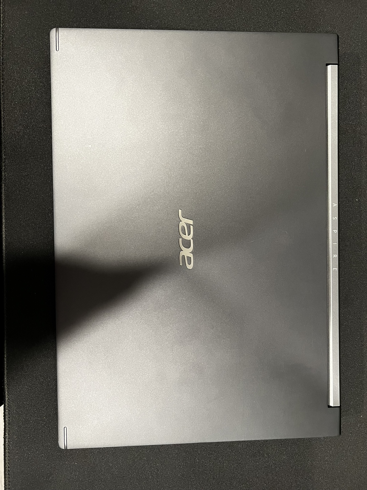 Acer Aspire 7 Gaming Laptop - photo 5