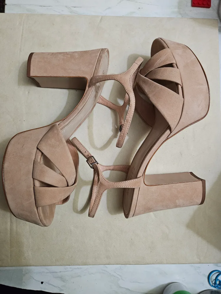 Schutz Platform Sandals image indicator(2)