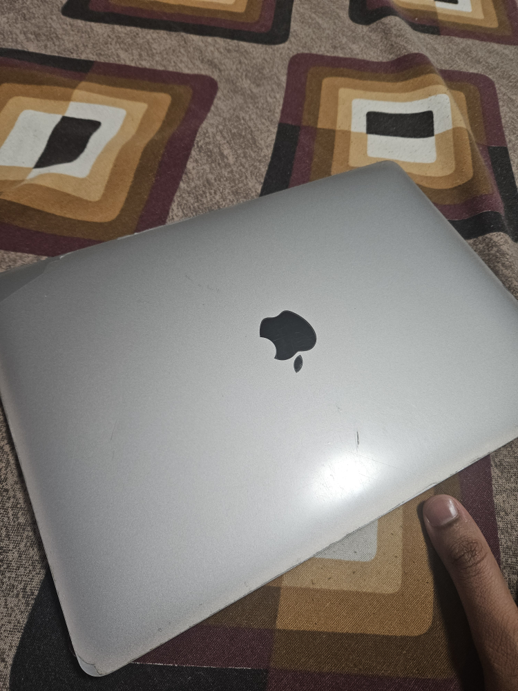 MacBook Air M1 2020 - photo 2