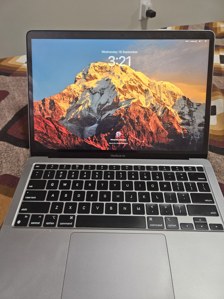 MacBook Air M1 2020 - photo 3
