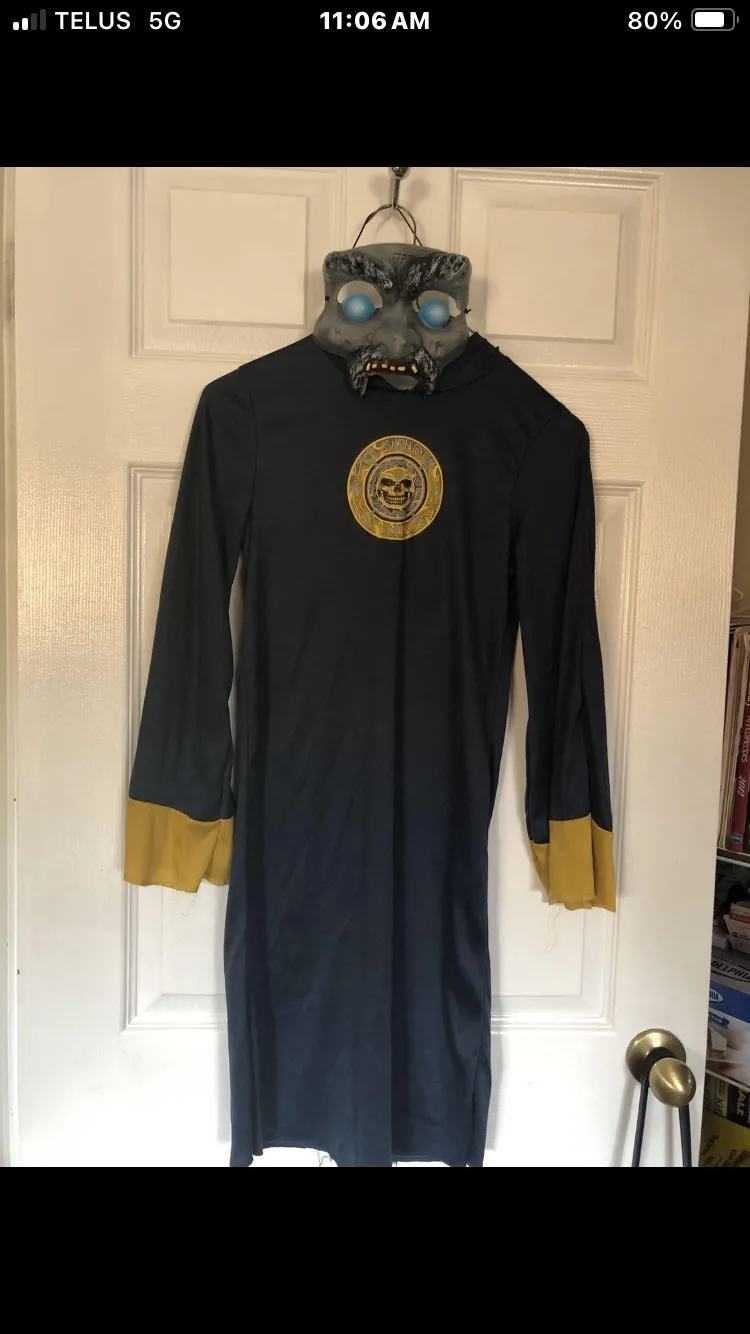 Costume thumbnail