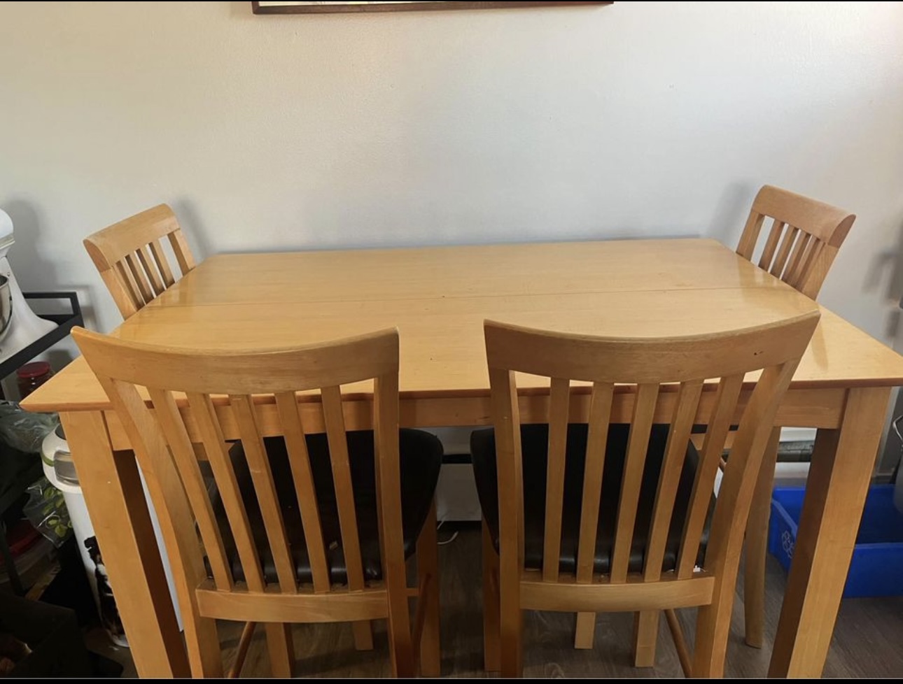 Counter Height Table and 4 Chairs - photo 2