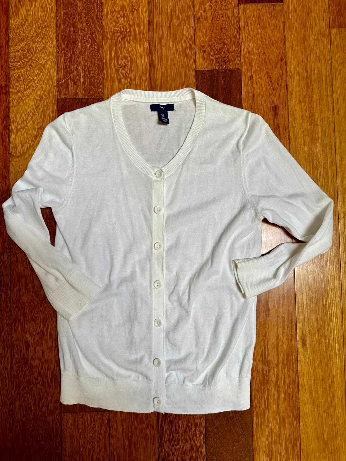 Gap White Cardigan thumbnail