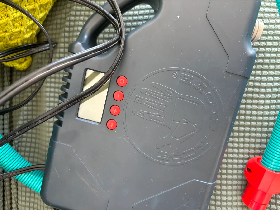 Body glove Electric Air Pump for inflatable paddle board image indicator(2)