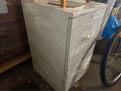 White wooden 2 drawer filing cabinet melamine with lock and key - photo 5